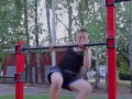 Выход на одну на турнике. Обучалка по Workout 8