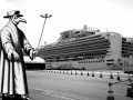 Коронавирус на Diamond Princess и чумной доктор