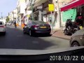 Велосипедист с голой жопой