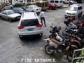 Офигеть припарковался...