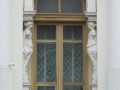 5686329_large
