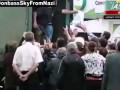 Семёновка. Ополченцы раздают воду / Semenivka. Militias are giving water