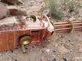 Самодельный шестиствольный пулемет гатлинга - Gatling gun