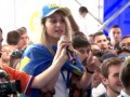 Девушка открыто высказалась прямо в лицо властям и вся молодежь в зале поддержала