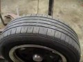 Renkaan kuviointia. Regrooving a Tire.