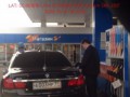 Водитель правительственного авто на заправке