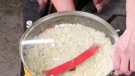Из пластиковой бутылки