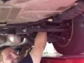 Котенок - автомеханик