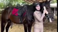 If I were the horse I would do the same thing